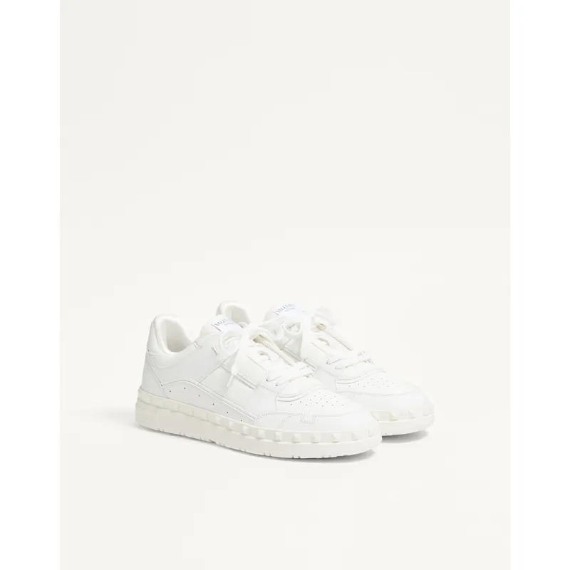 Valentino Freedots