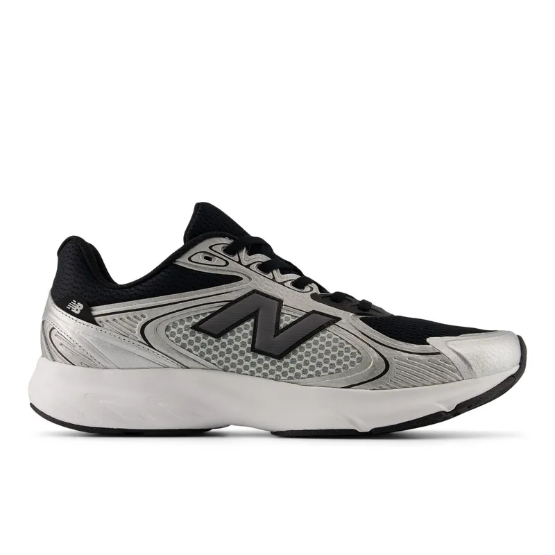 New Balance Amaste V1
