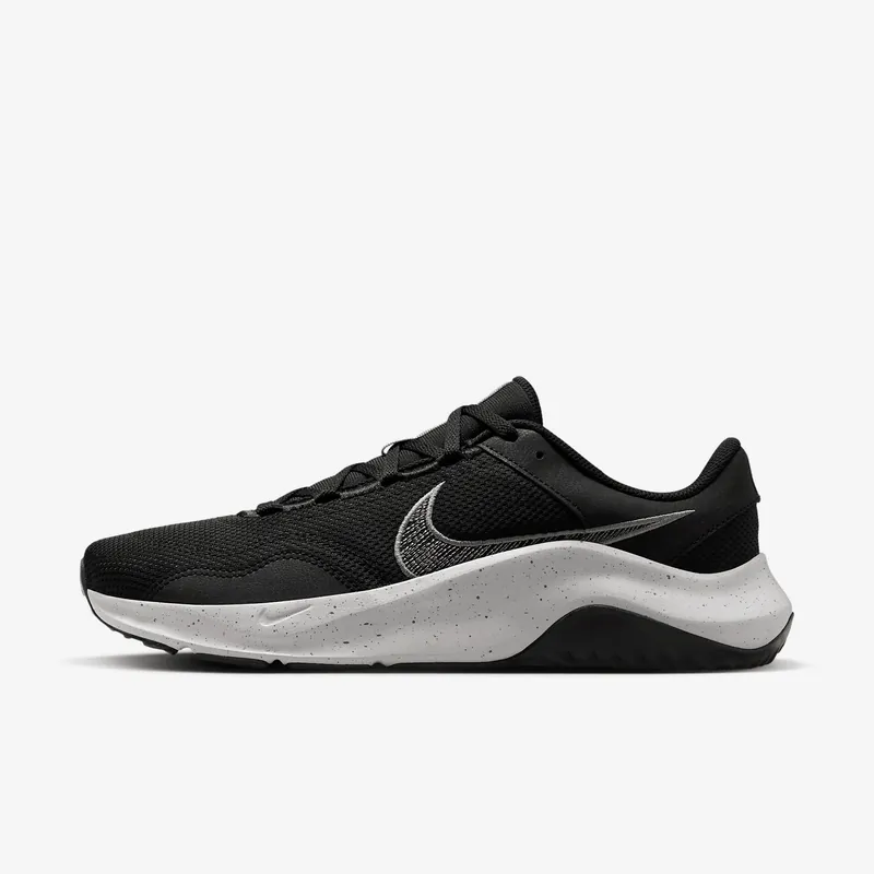 Nike 레전드 에센셜 3