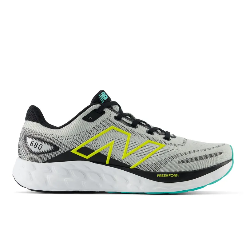 New Balance 프레시폼 680 v8