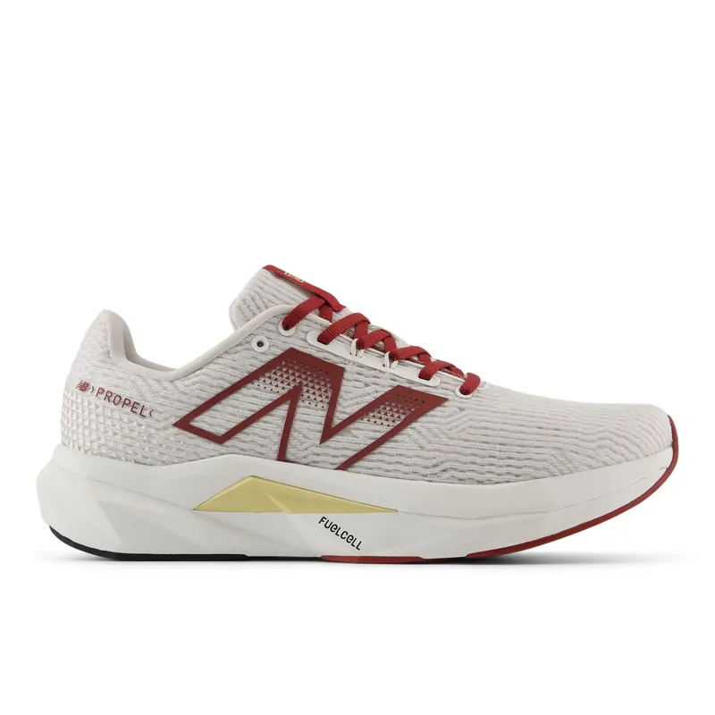 New Balance 퓨얼셀 프로펠 v5