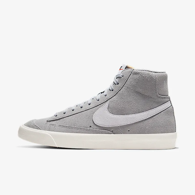 Nike 블레이저 미드 77 스웨이드
