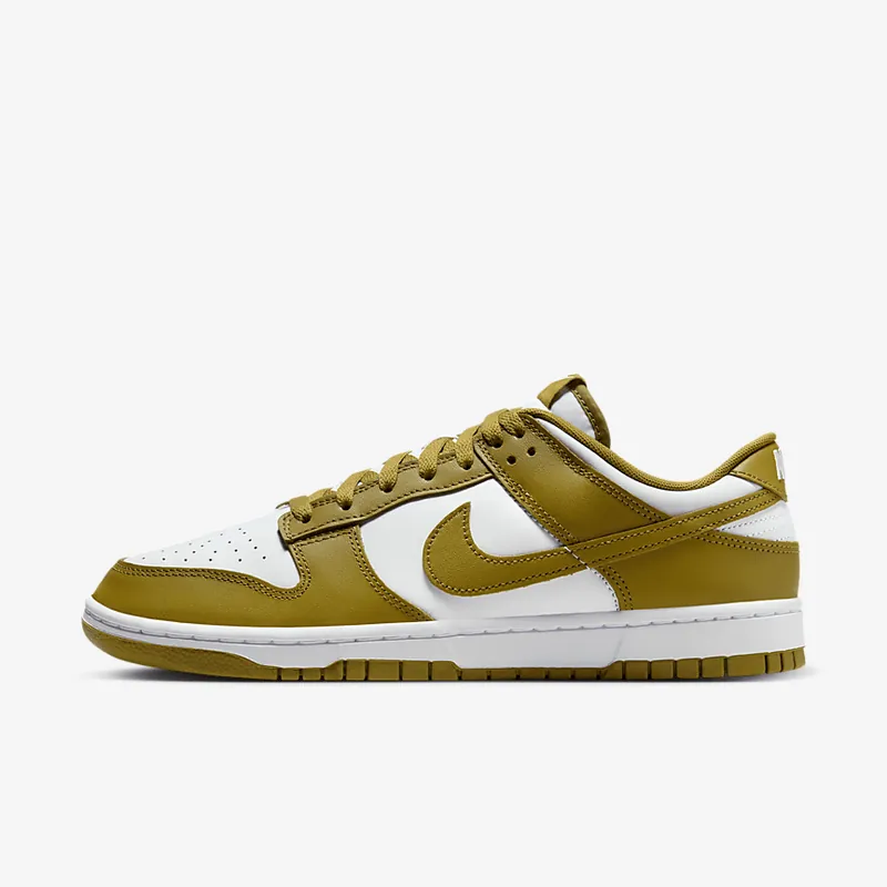 Nike White/Pacific Moss