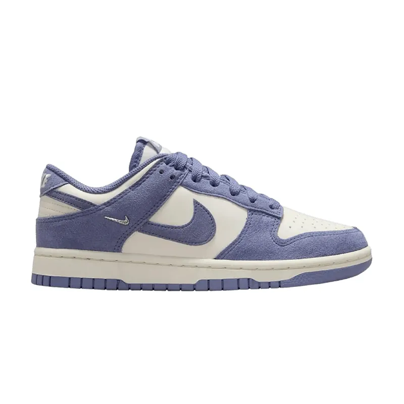 Nike s Dunk Low 'Mini Swoosh - World Indigo