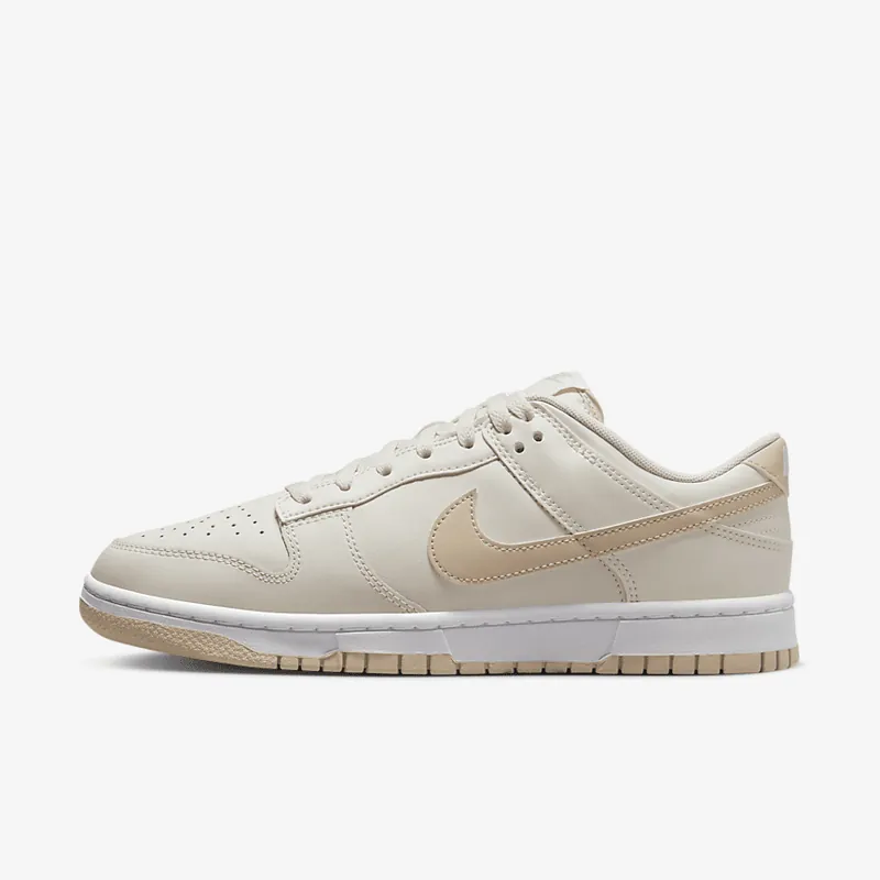 Nike Phantom/White/Sanddrift