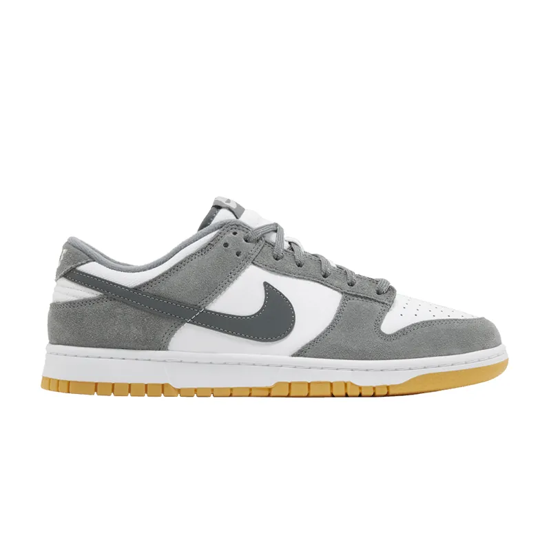Nike s Dunk Low 'Smoke Grey Gum