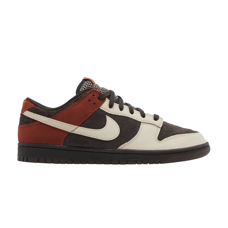 Nike s Dunk Low 'Red Panda