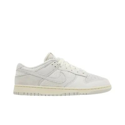 Nike s Dunk Low 'Phantom