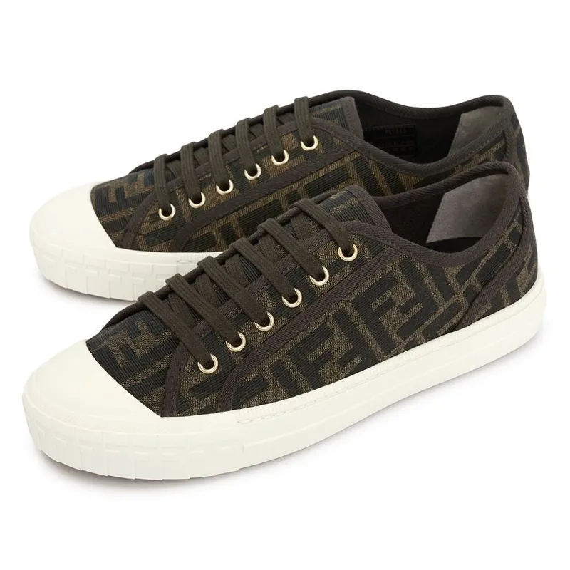 Fendi Domino