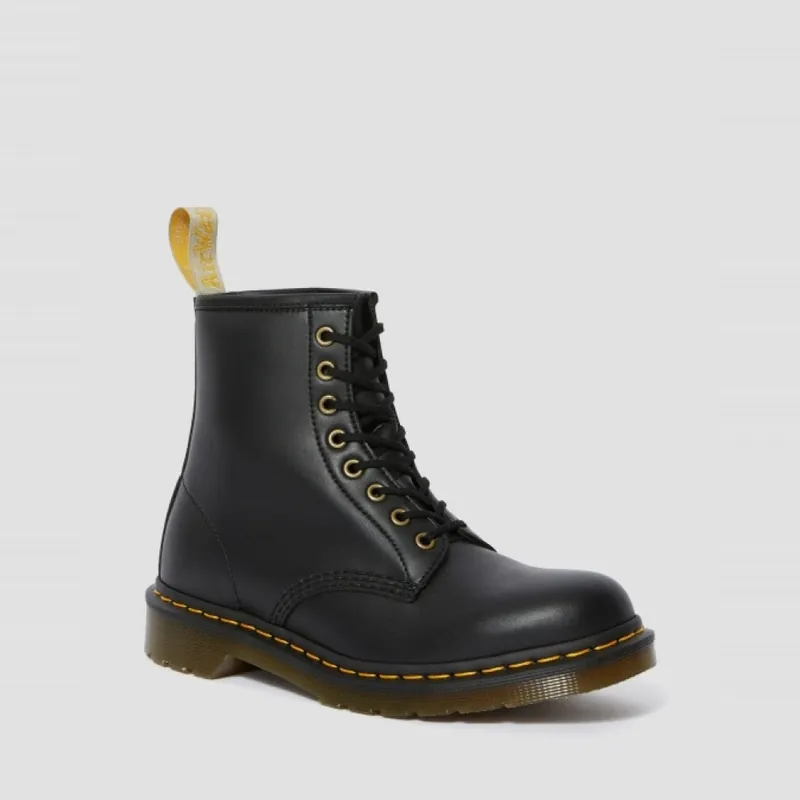 Dr. Martens 비건 1460 8홀 부츠