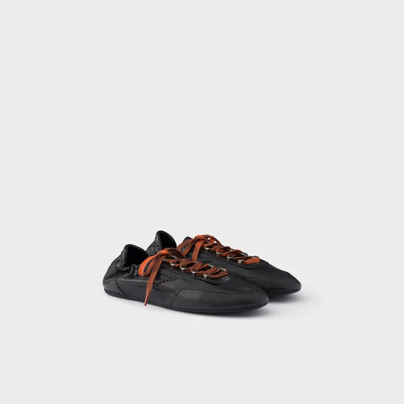 Black/Oak/Chalk White