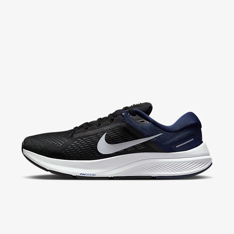 Nike 스트럭처 24