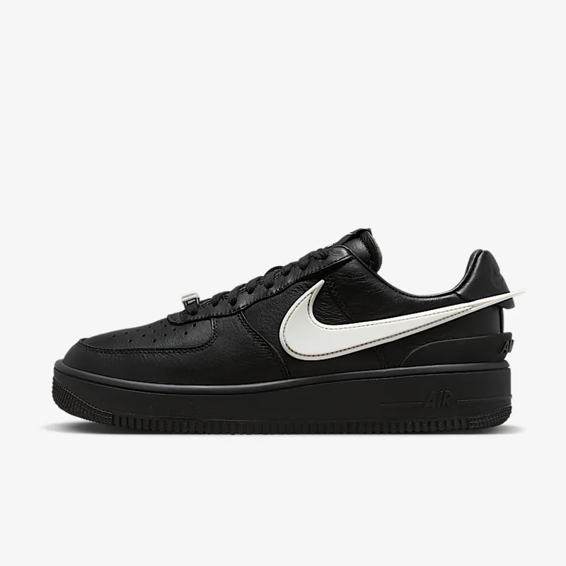 Nike × Ambush 에어 포스 1 로우 앰부쉬