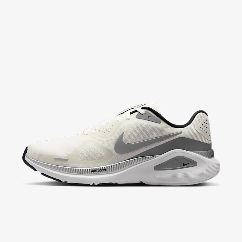 Nike 스트럭처 26