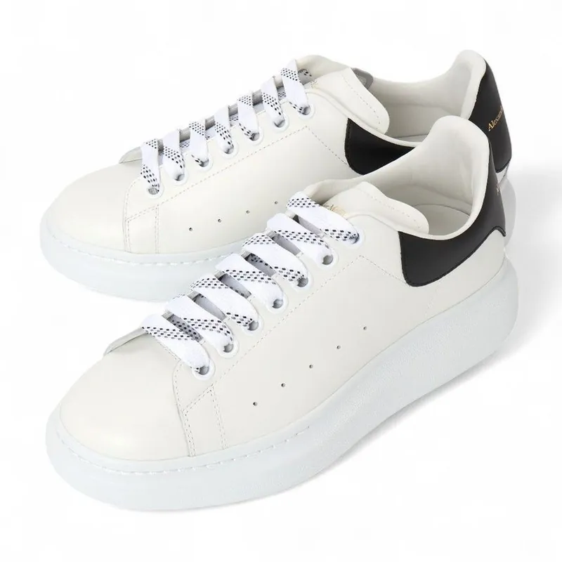 Alexander McQueen 오버솔 스니커즈