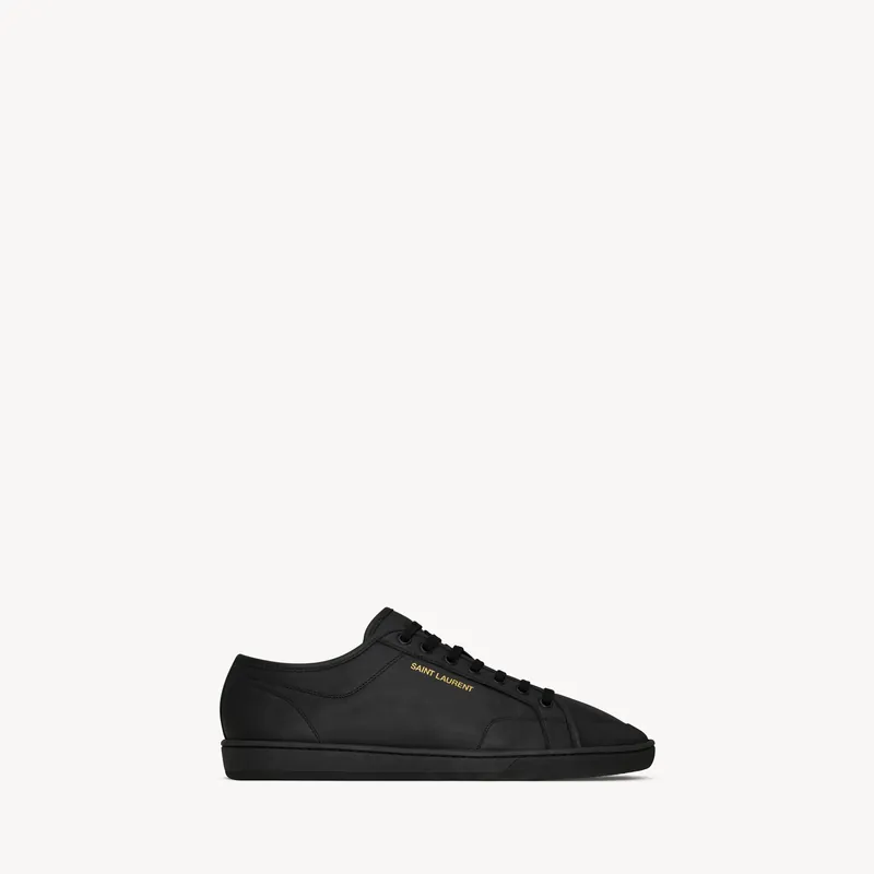 Saint Laurent Gym