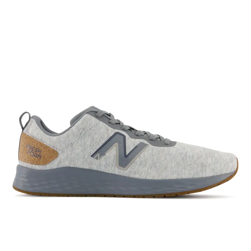 New Balance 프레시폼 아리시 v3
