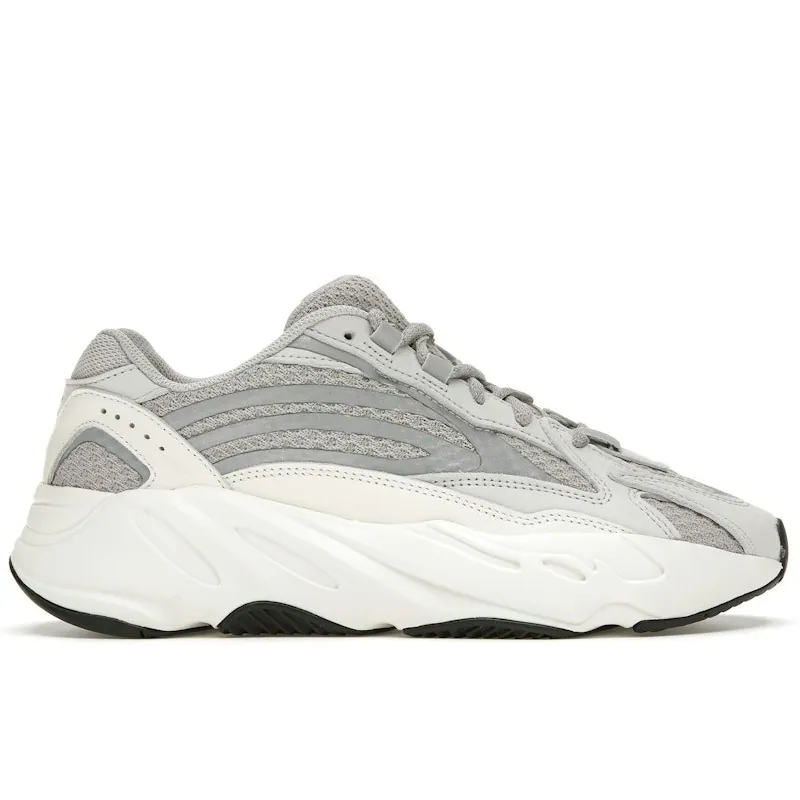 Adidas 이지부스트 700 V2