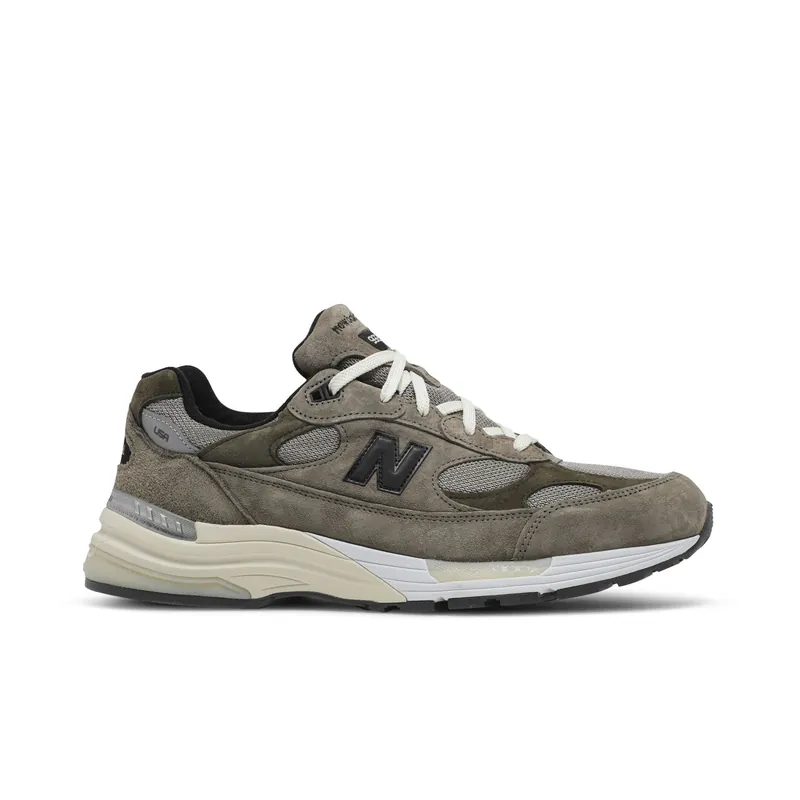 New Balance × JJJJound 992 제이제이제이제이운드