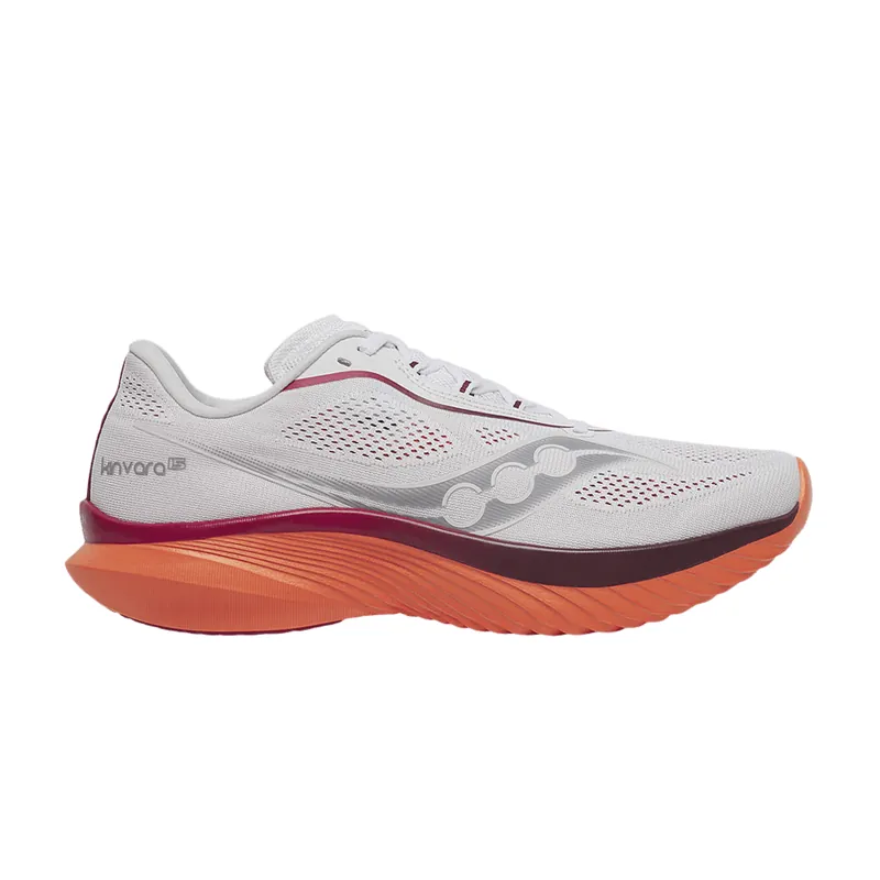 Saucony 킨바라 15
