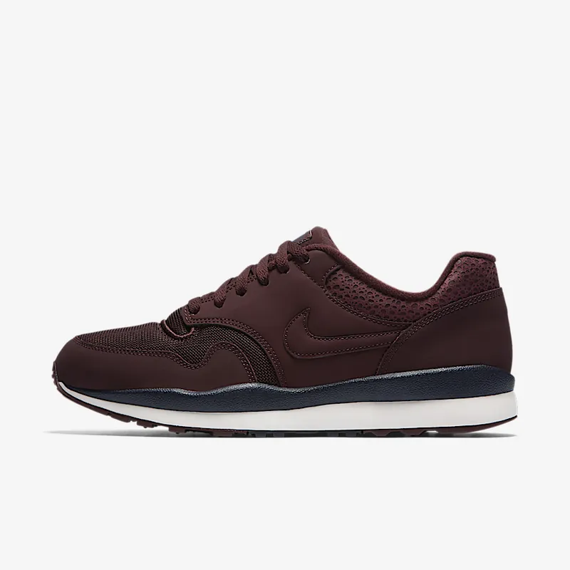 Nike 에어 사파리