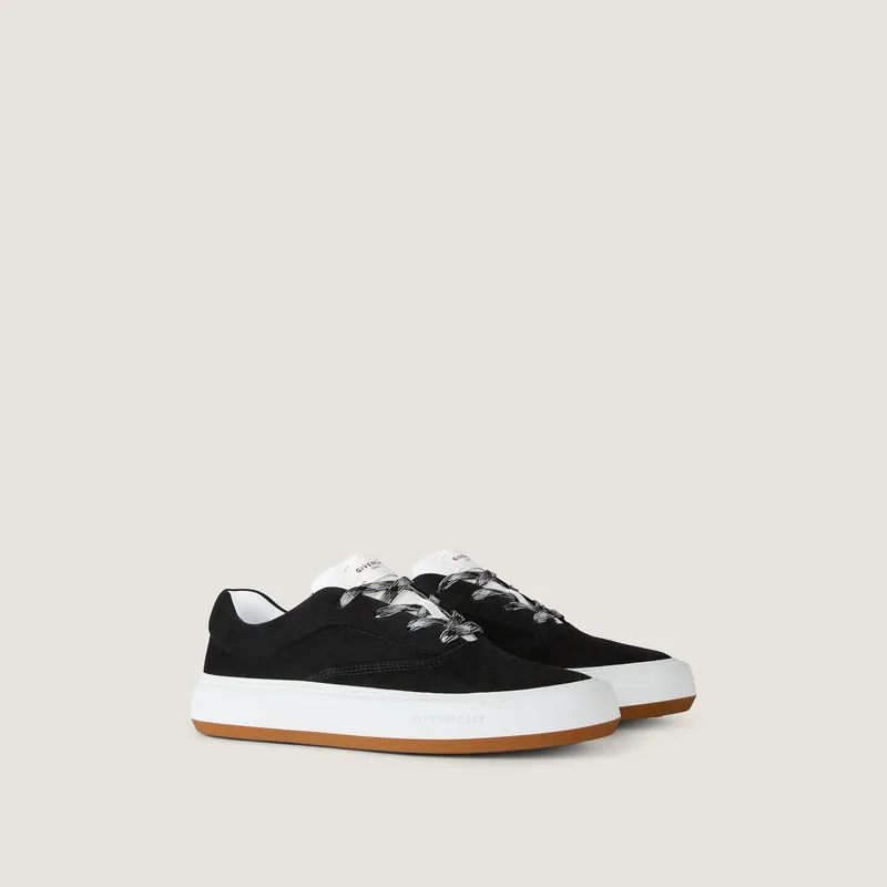 Givenchy 뉴 시티