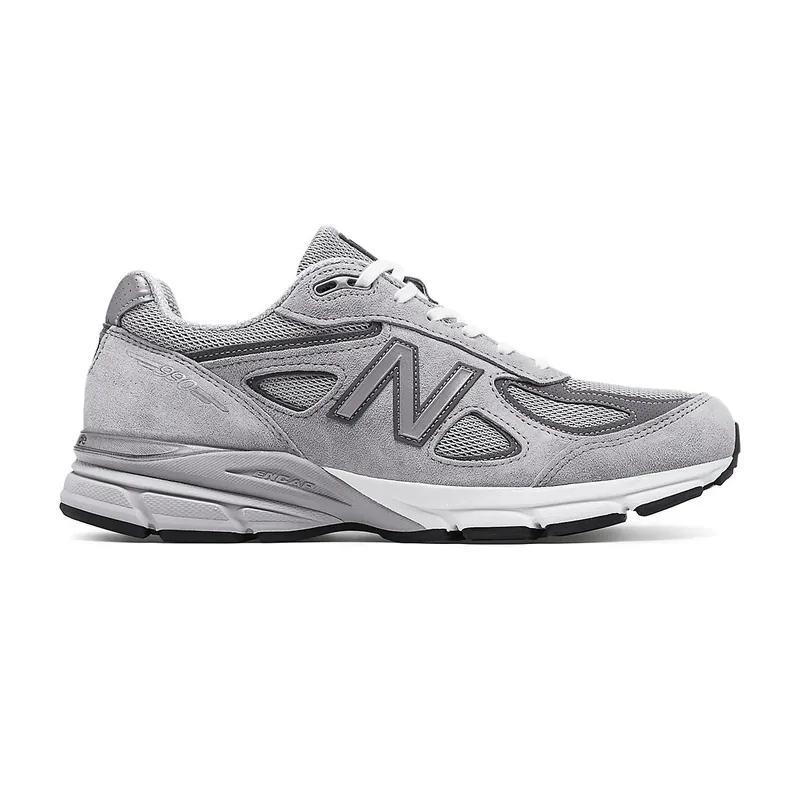 New Balance 990v4